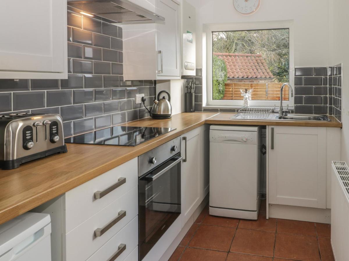 Brinkburn Cottage Scarborough Ngoại thất bức ảnh