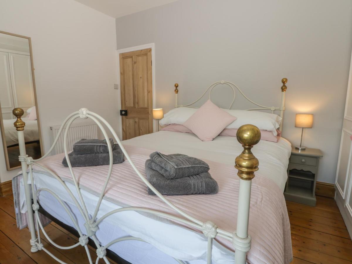 Brinkburn Cottage Scarborough Ngoại thất bức ảnh